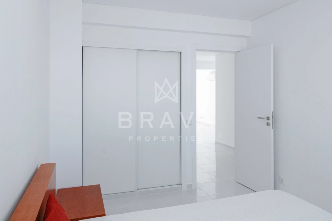 Apartamento T2 para Venda em Quarteira Foto 27