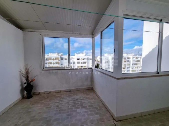 Apartamento T2 para Venda em Quarteira Foto 13
