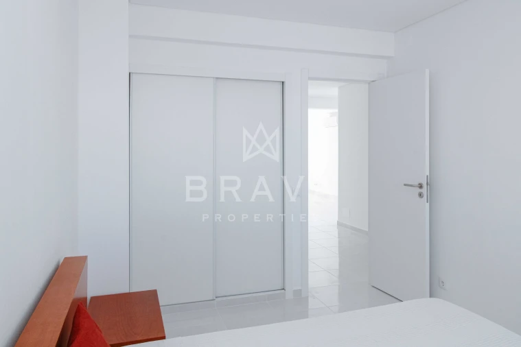 Apartamento T2 para Venda em Quarteira Foto 27