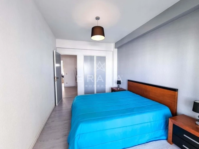 Apartamento T2 para Venda em Quarteira Foto 12