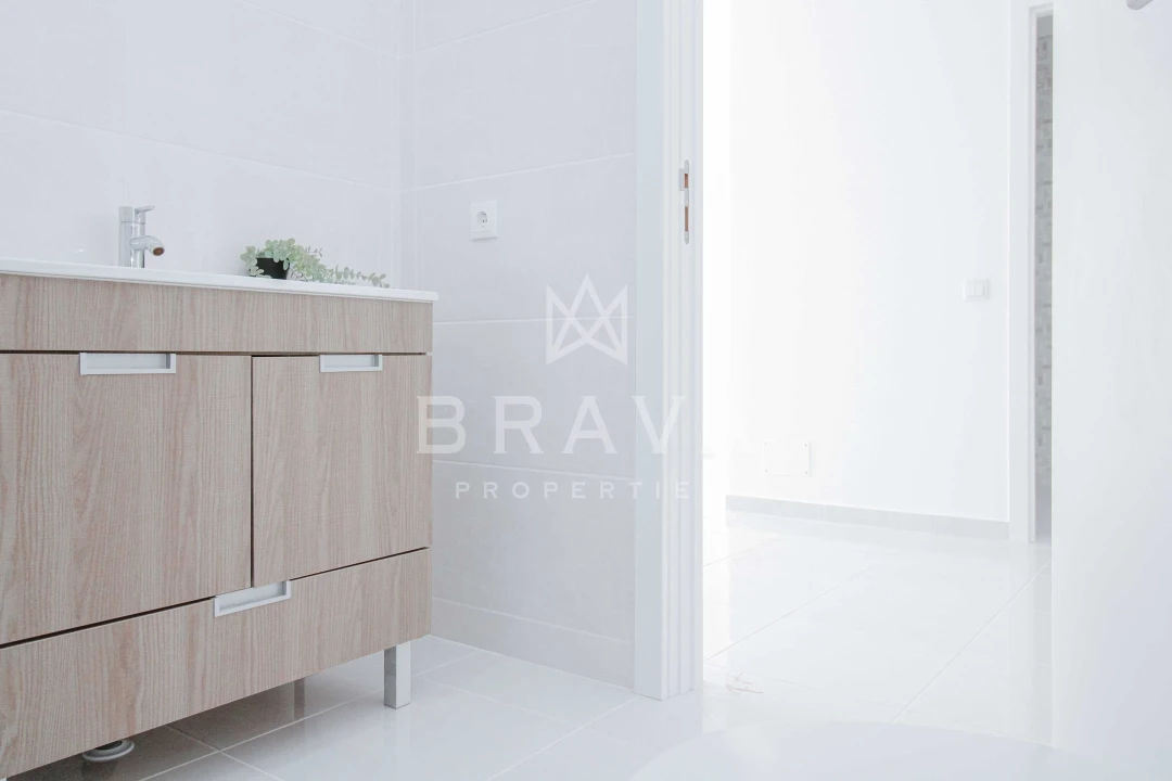 Apartamento T2 para Venda em Quarteira Foto 22