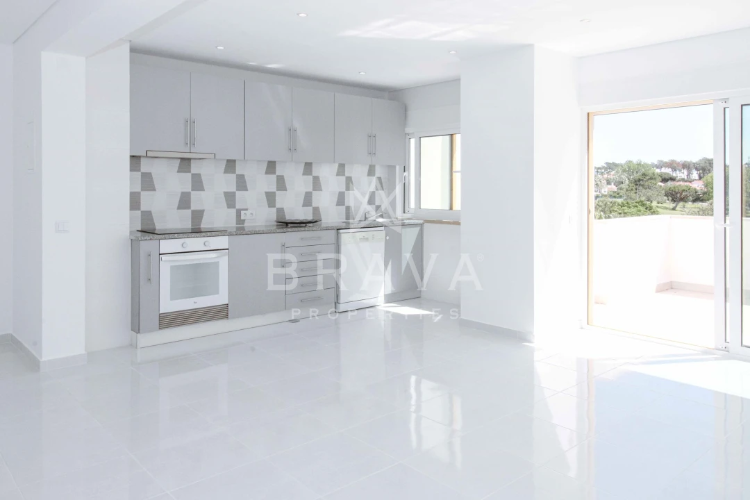 Apartamento T2 para Venda em Quarteira Foto 9