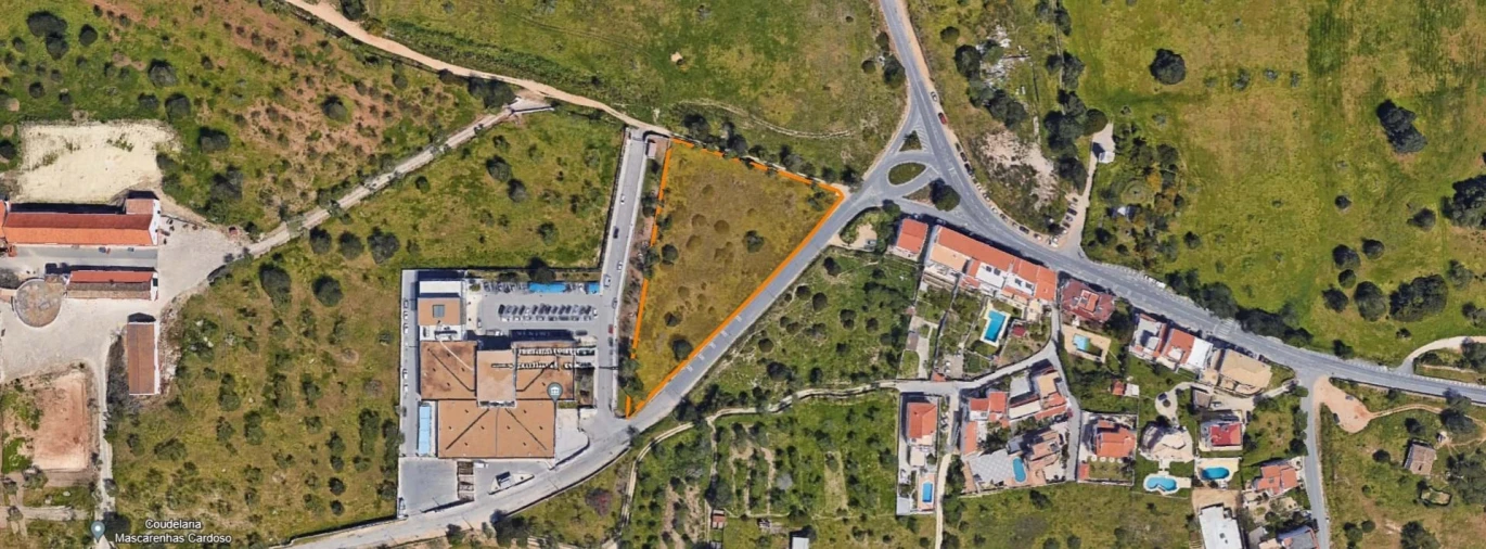 Terreno para Venda em Albufeira e Olhos de Água Foto 2