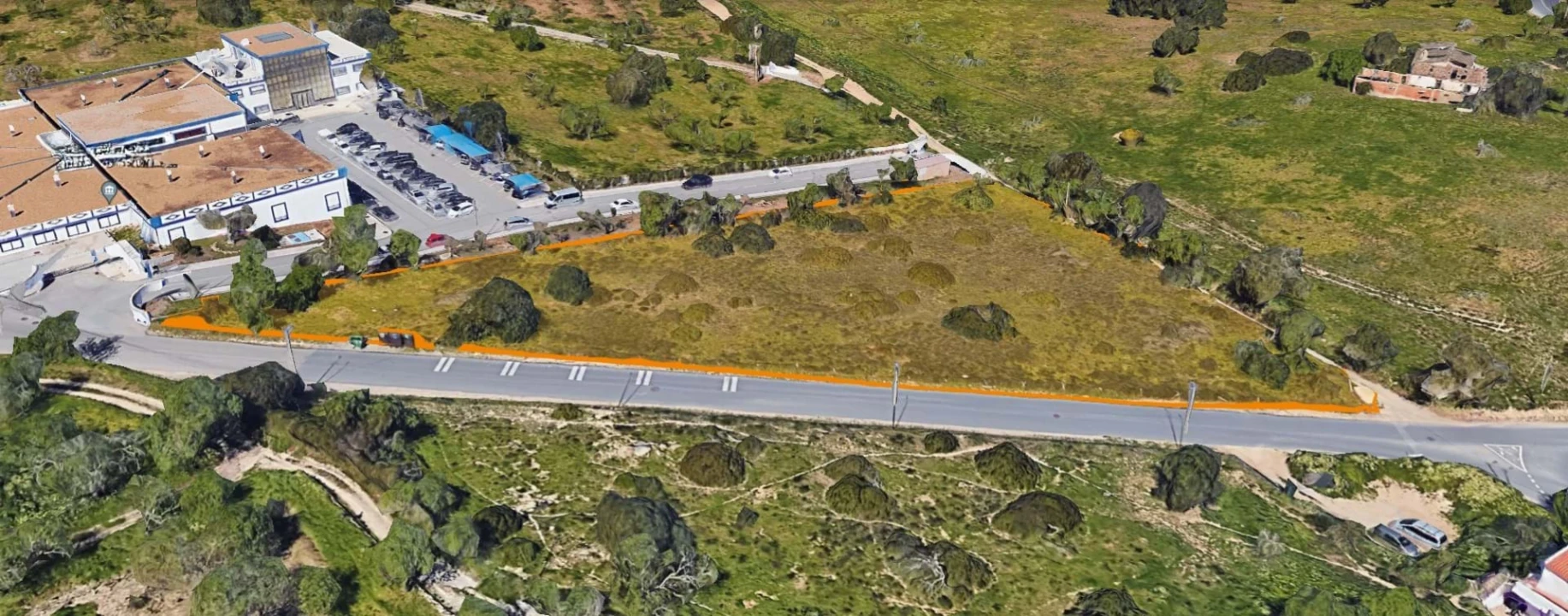 Terreno para Venda em Albufeira e Olhos de Água Foto 1