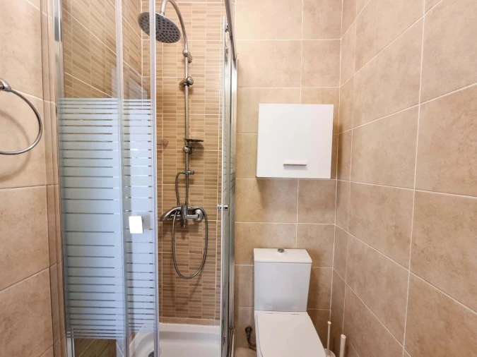 Apartamento T2 para Venda em Quarteira Foto 18