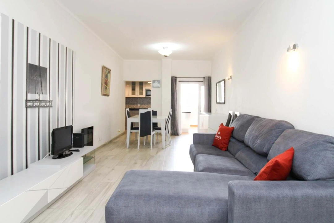 Apartamento T1 para Venda em Albufeira e Olhos de Água Foto 1