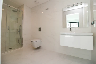 Apartamento T2 para Venda em Quarteira