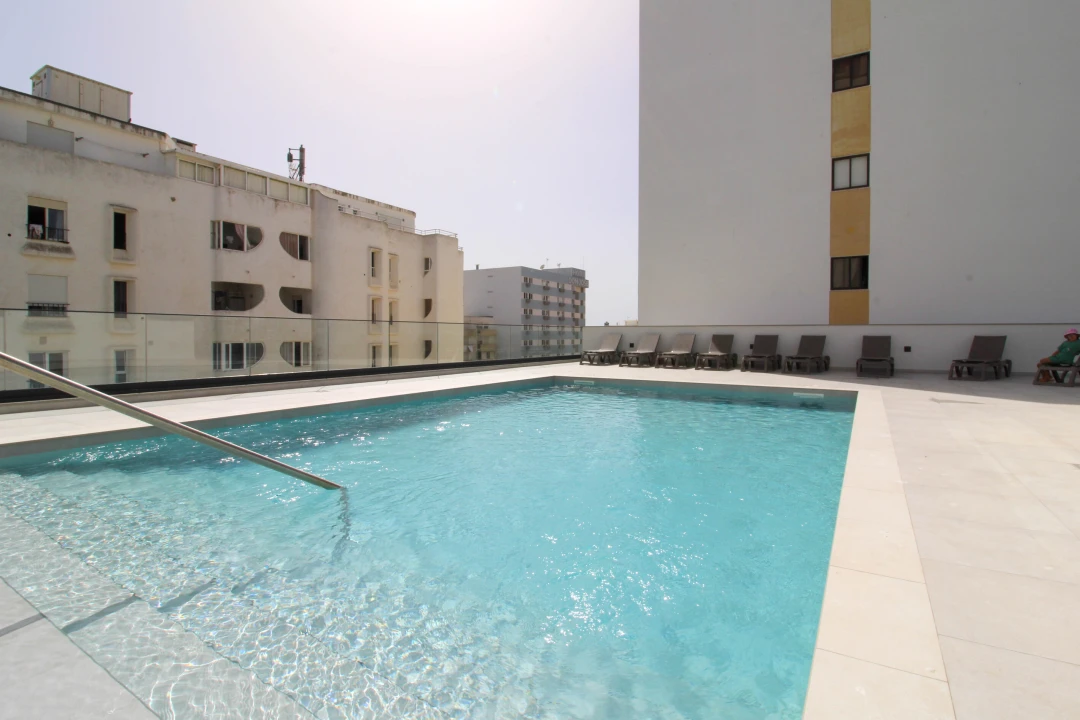 Apartamento T2 para Venda em Quarteira Foto 26
