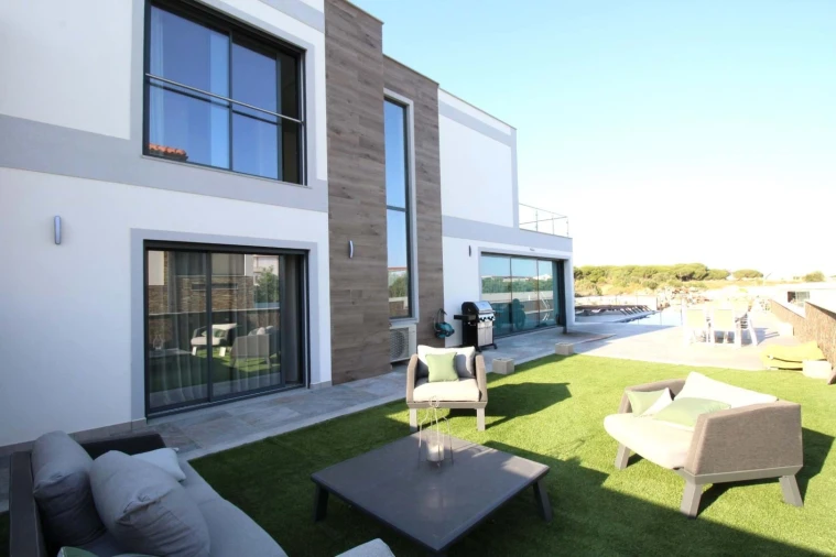 Moradia T3 para Venda em Albufeira e Olhos de Água Foto 7