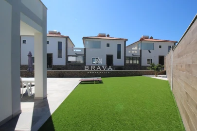 Moradia T3 para Venda em Albufeira e Olhos de Água