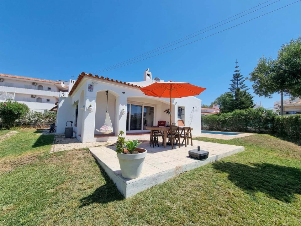 Moradia T3 para Venda em Albufeira e Olhos de Água Foto 32