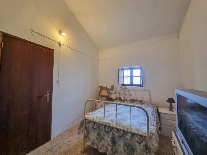 Moradia T4 para Venda em Alte Foto 25