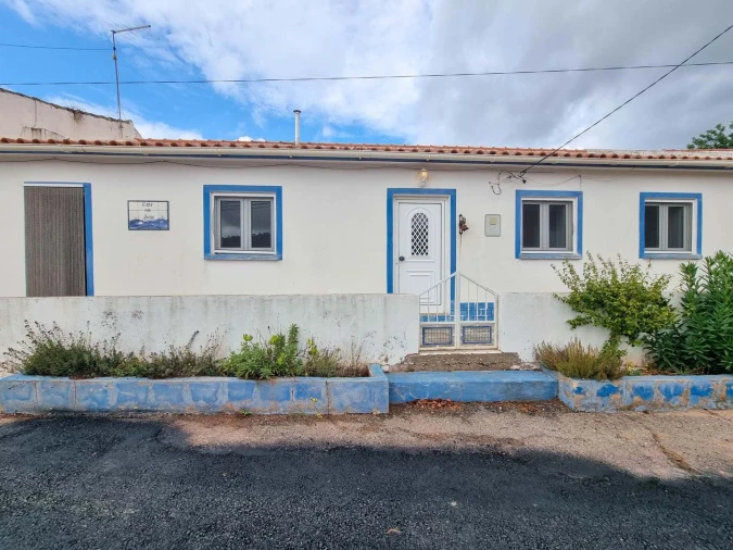 Moradia T4 para Venda em Alte Foto 33