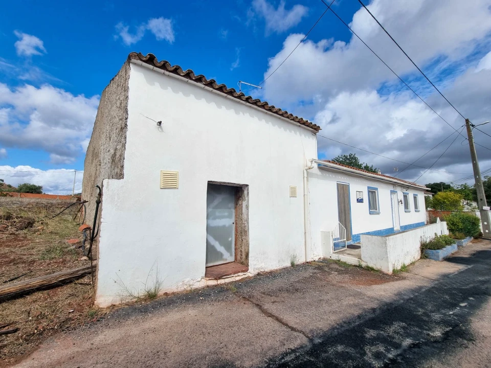 Moradia T4 para Venda em Alte Foto 34