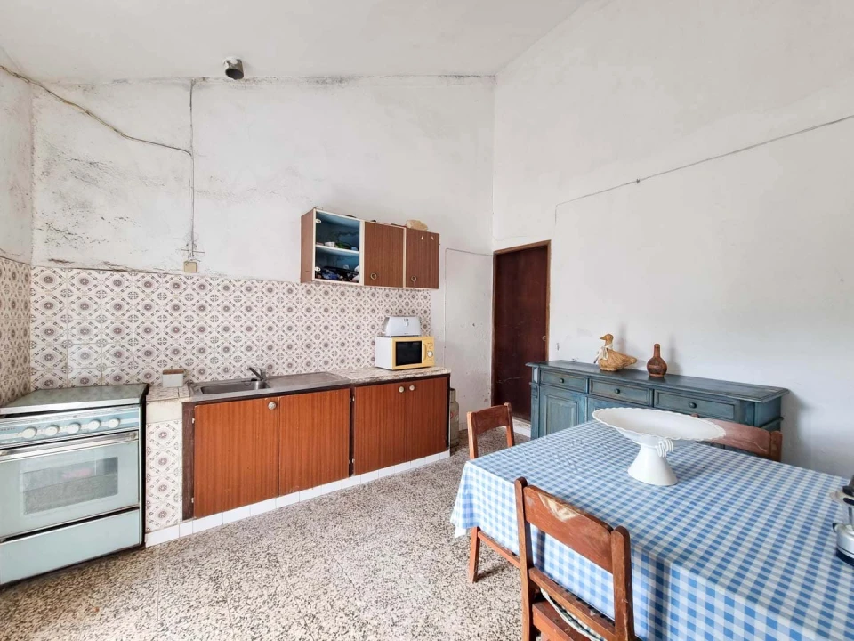 Moradia T4 para Venda em Alte Foto 15