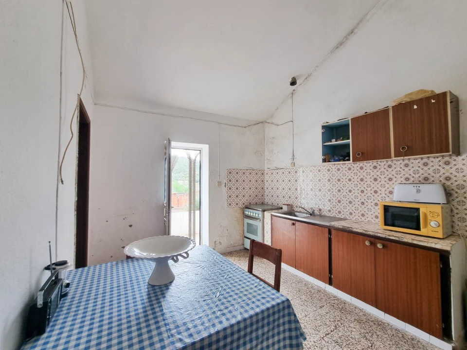 Moradia T4 para Venda em Alte Foto 16