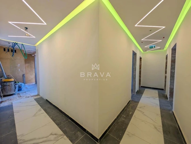 Prédio para Venda em Faro (Sé e São Pedro) Foto 1