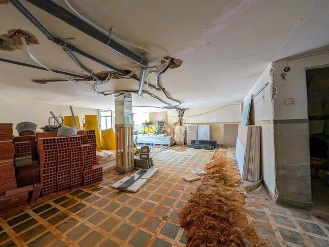 Prédio para Venda em Faro (Sé e São Pedro) Foto 35