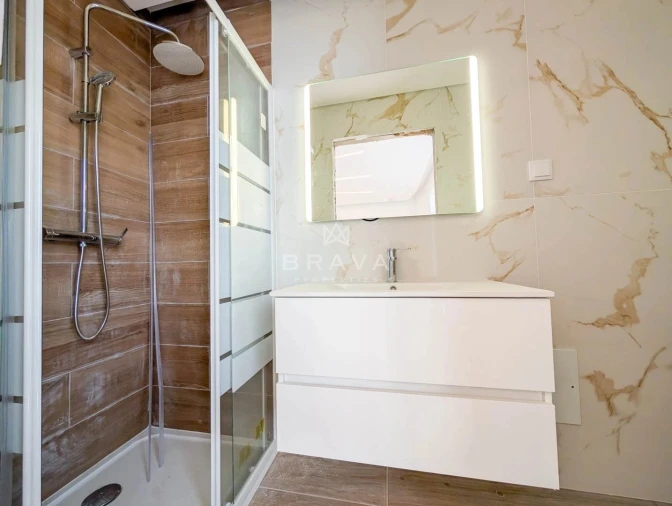 Prédio para Venda em Faro (Sé e São Pedro) Foto 8