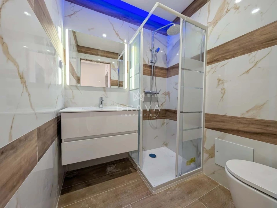 Prédio para Venda em Faro (Sé e São Pedro) Foto 16