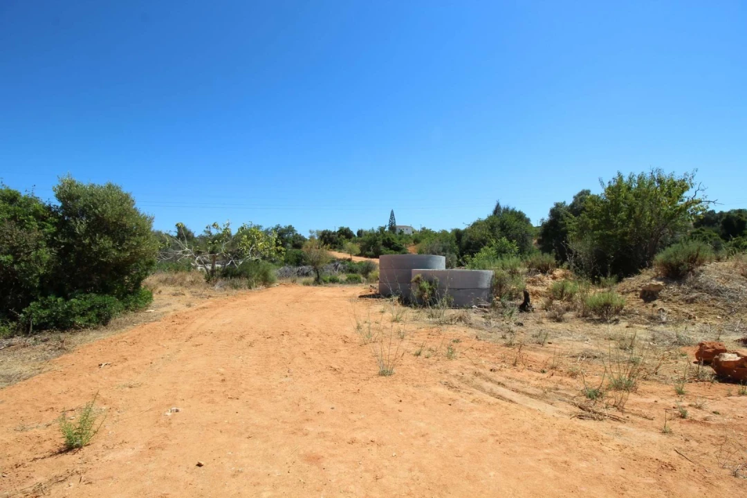 Terreno para Venda em Silves Foto 17