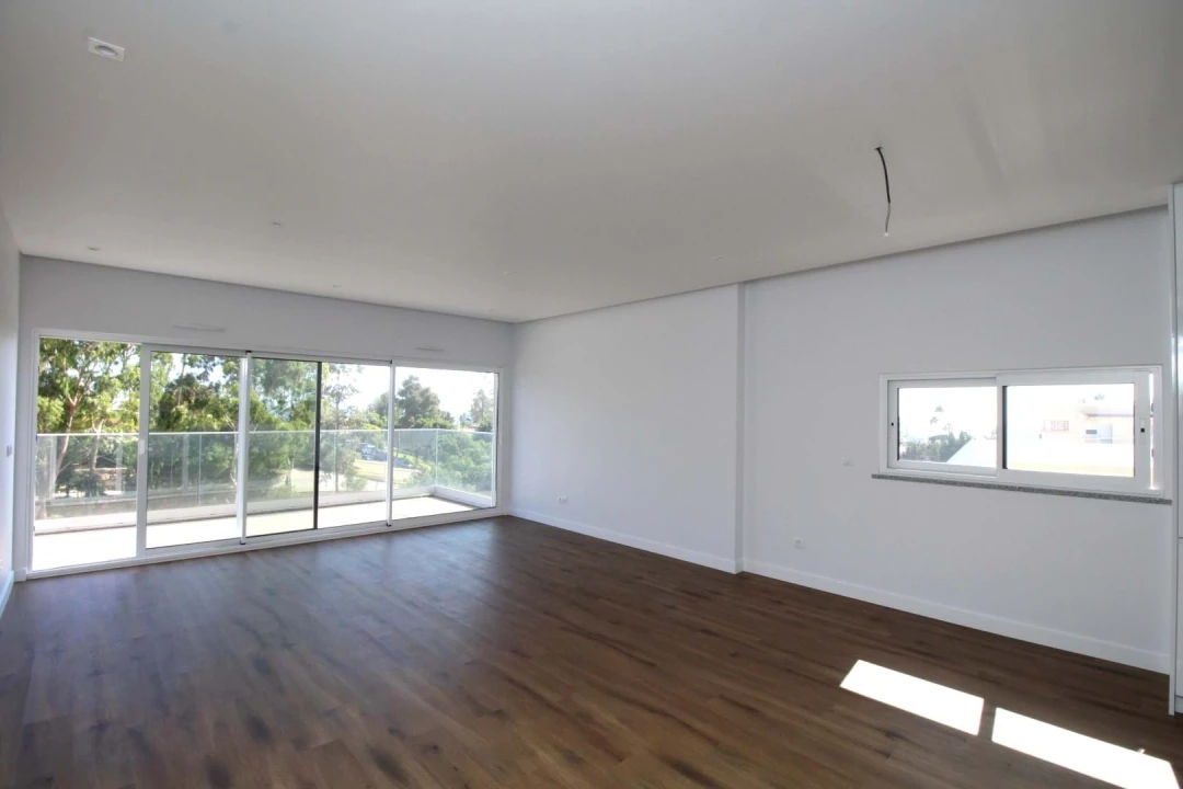 Apartamento T3 para Venda em Albufeira e Olhos de Água Foto 1