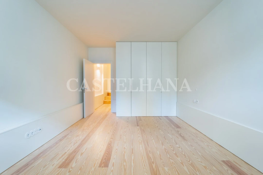 Apartamento T1 para Venda em Cedofeita, Santo Ildefonso, Sé, Miragaia, São Nicolau e Vitória Foto 9