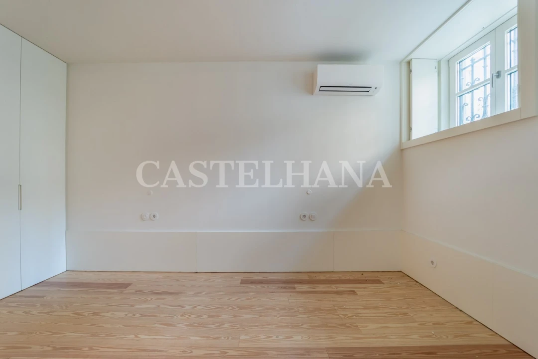 Apartamento T1 para Venda em Cedofeita, Santo Ildefonso, Sé, Miragaia, São Nicolau e Vitória Foto 11