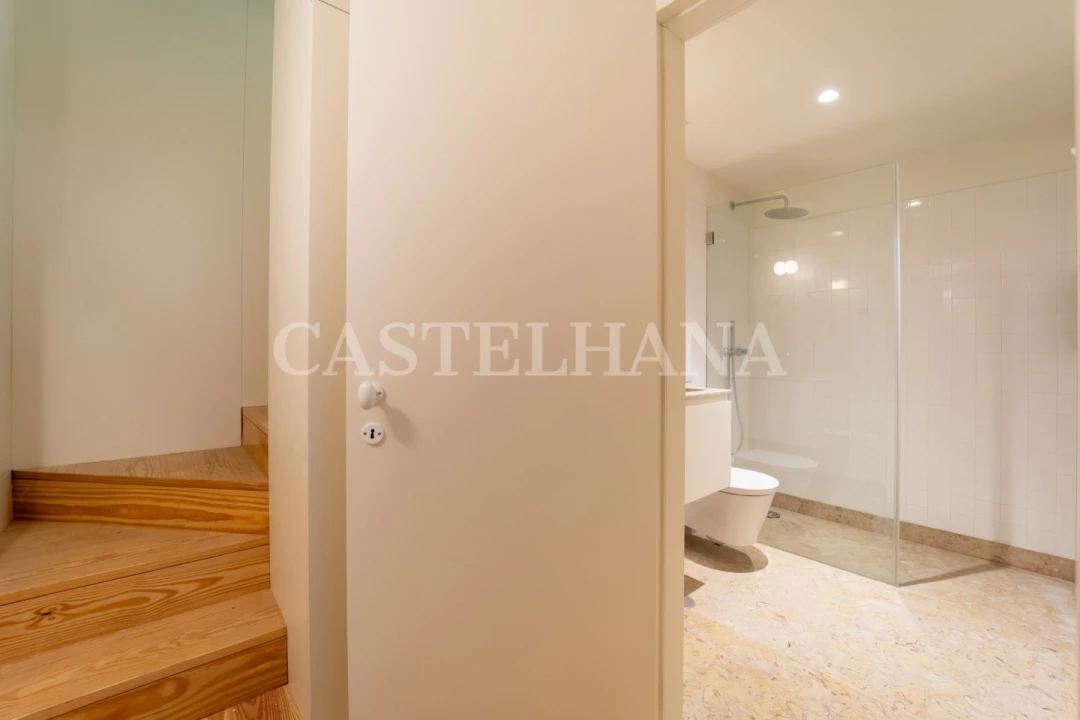 Apartamento T1 para Venda em Cedofeita, Santo Ildefonso, Sé, Miragaia, São Nicolau e Vitória Foto 13