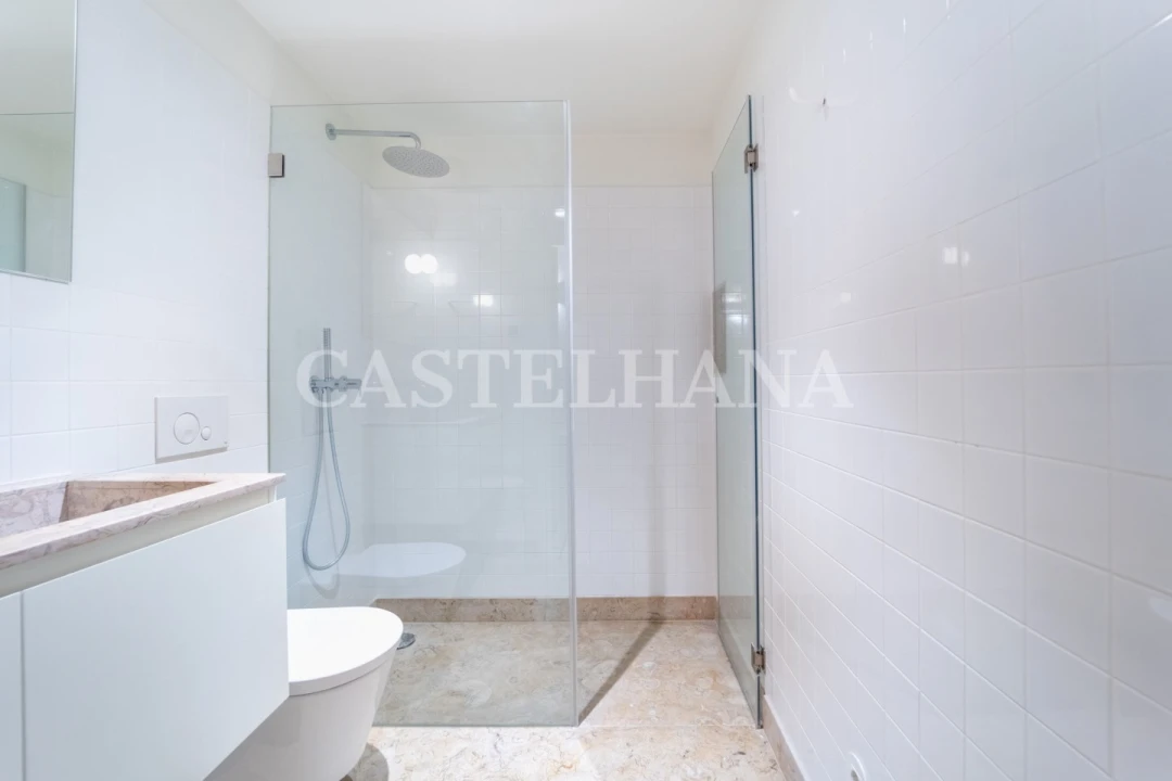 Apartamento T1 para Venda em Cedofeita, Santo Ildefonso, Sé, Miragaia, São Nicolau e Vitória Foto 14