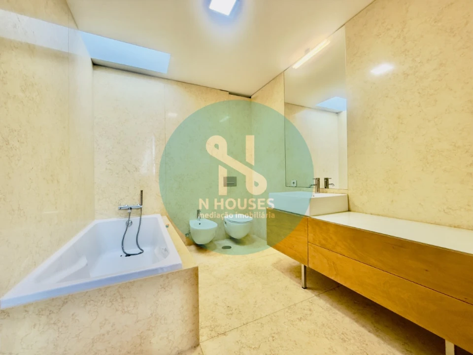 Moradia T4 para Venda em Este (São Pedro e São Mamede) Foto 24