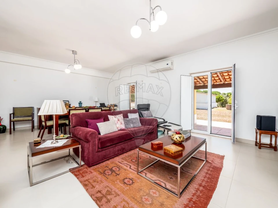 Moradia T6 para Venda em Branca Foto 27