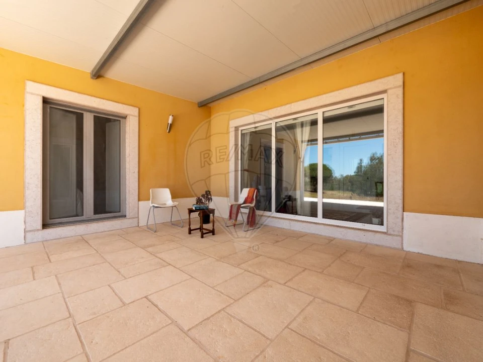 Moradia T6 para Venda em Branca Foto 37