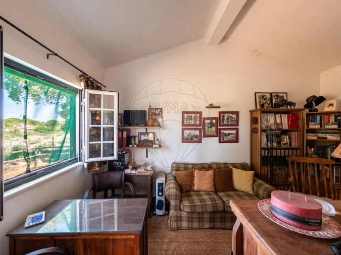 Moradia T6 para Venda em Branca Foto 10