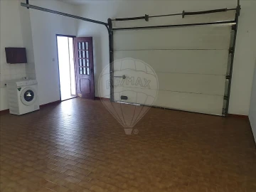 Moradia T3 para Venda em Arcozelo