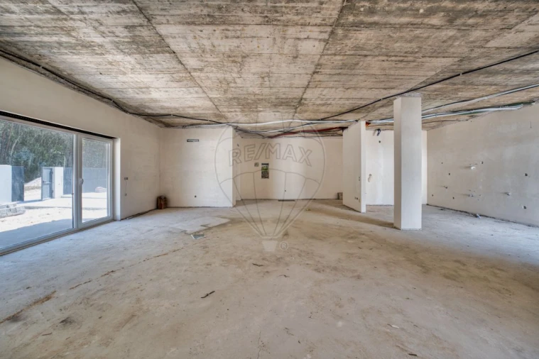 Moradia T4 para Venda em Rio Maior Foto 40