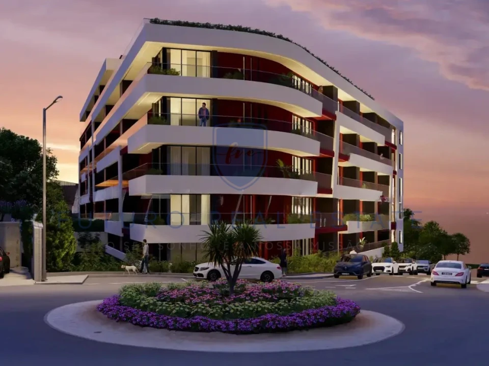 Apartamento T1 para Venda em Caniço Foto 22