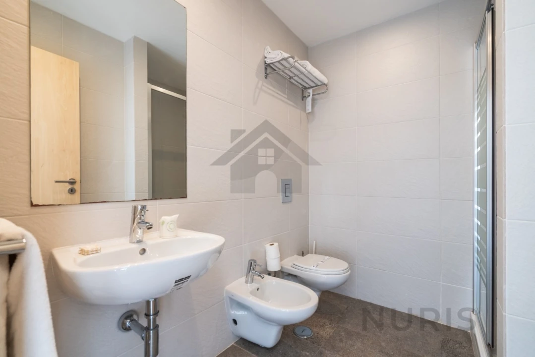 Apartamento T2 para Venda em Mexilhoeira Grande Foto 31