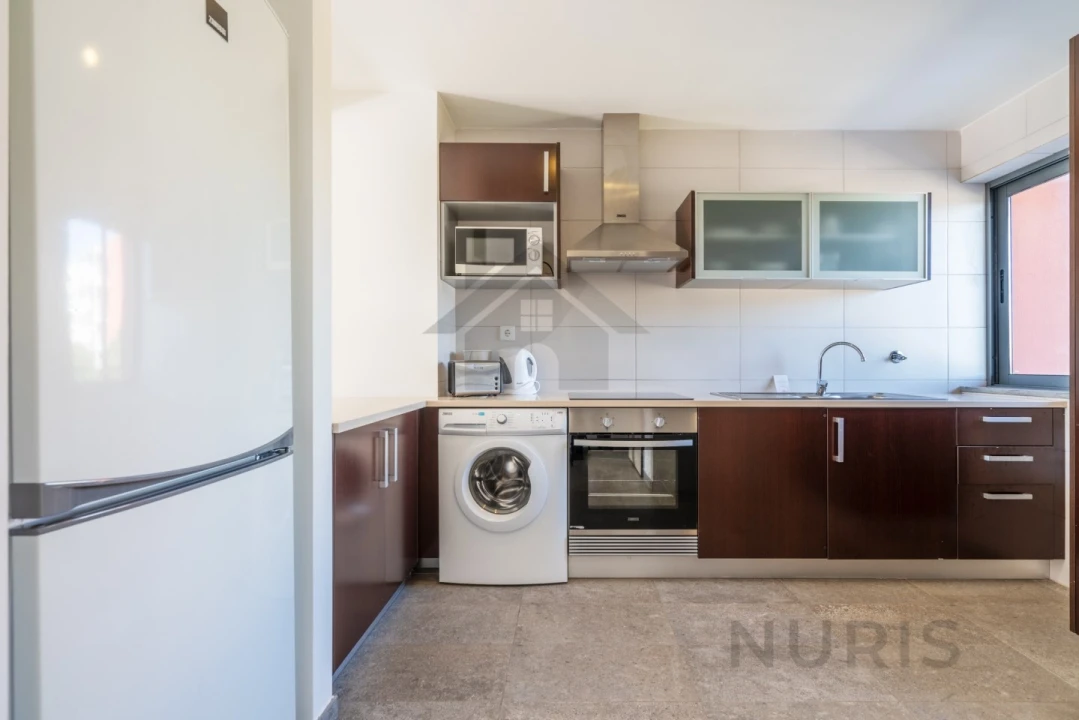 Apartamento T2 para Venda em Mexilhoeira Grande Foto 4