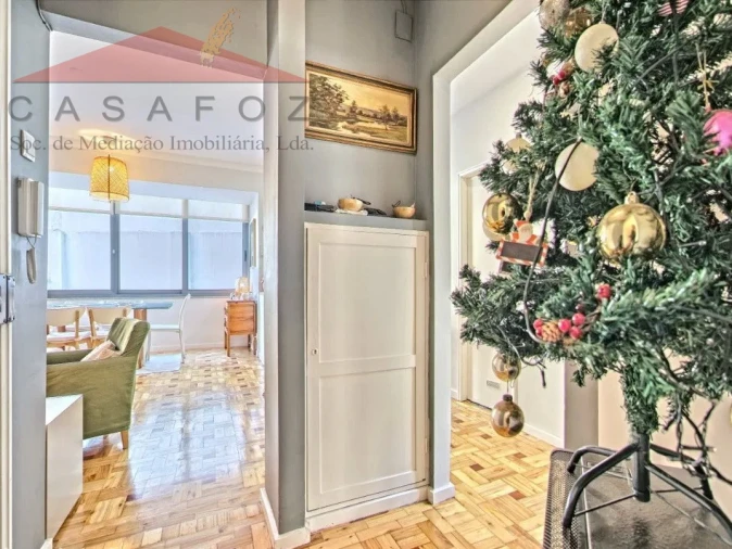 Apartamento T3 para Venda em Aldoar, Foz do Douro e Nevogilde Foto 3