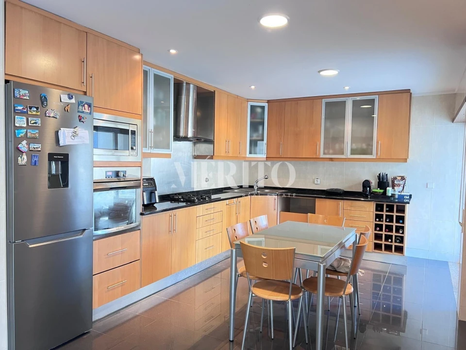 Moradia T4 para Venda em Lomar e Arcos Foto 6