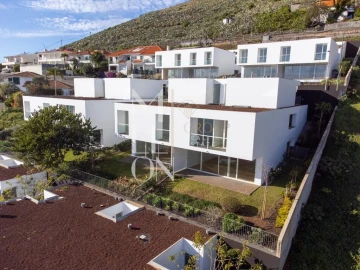 Moradia T4 para Venda em São Martinho