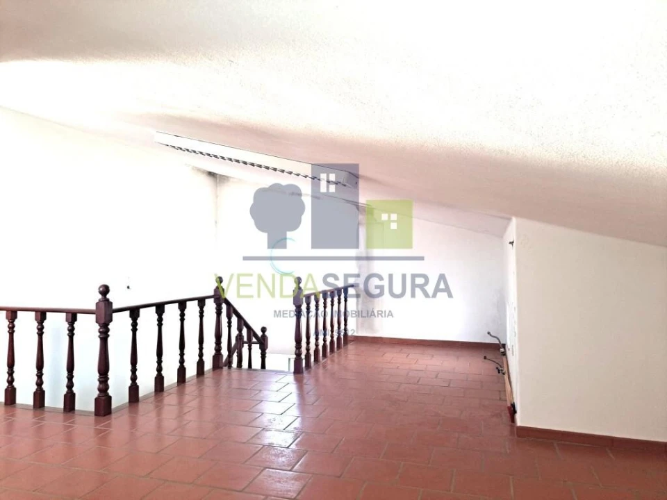 Moradia T4 para Venda em Vila Nova de São Bento e Vale de Vargo Foto 16