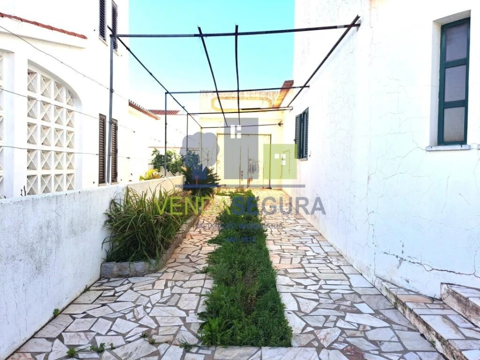 Moradia T4 para Venda em Vila Nova de São Bento e Vale de Vargo Foto 44