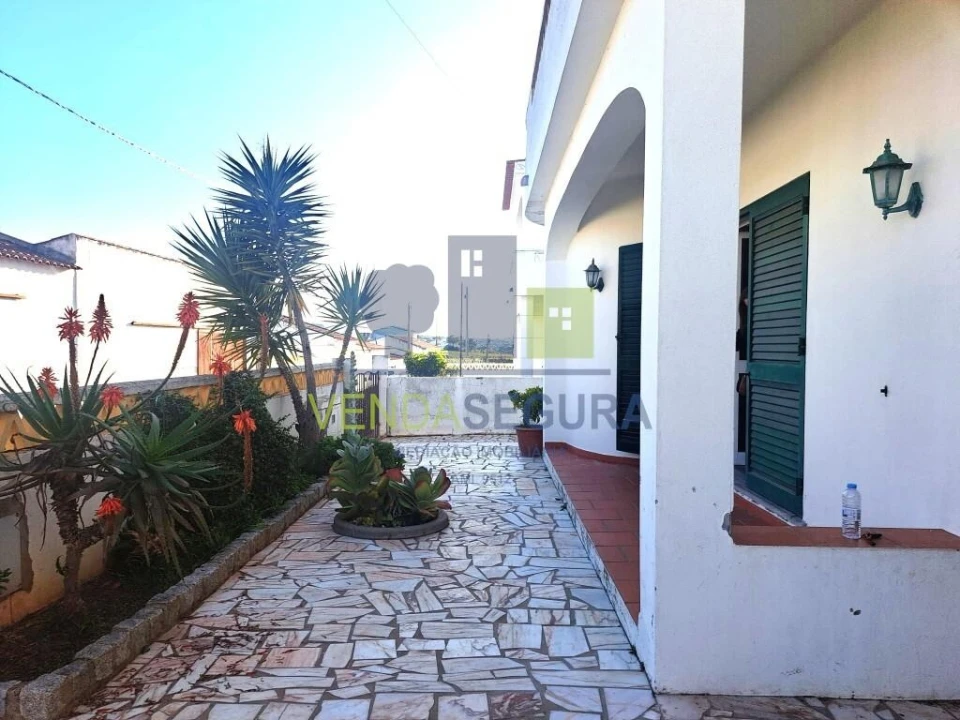 Moradia T4 para Venda em Vila Nova de São Bento e Vale de Vargo Foto 42