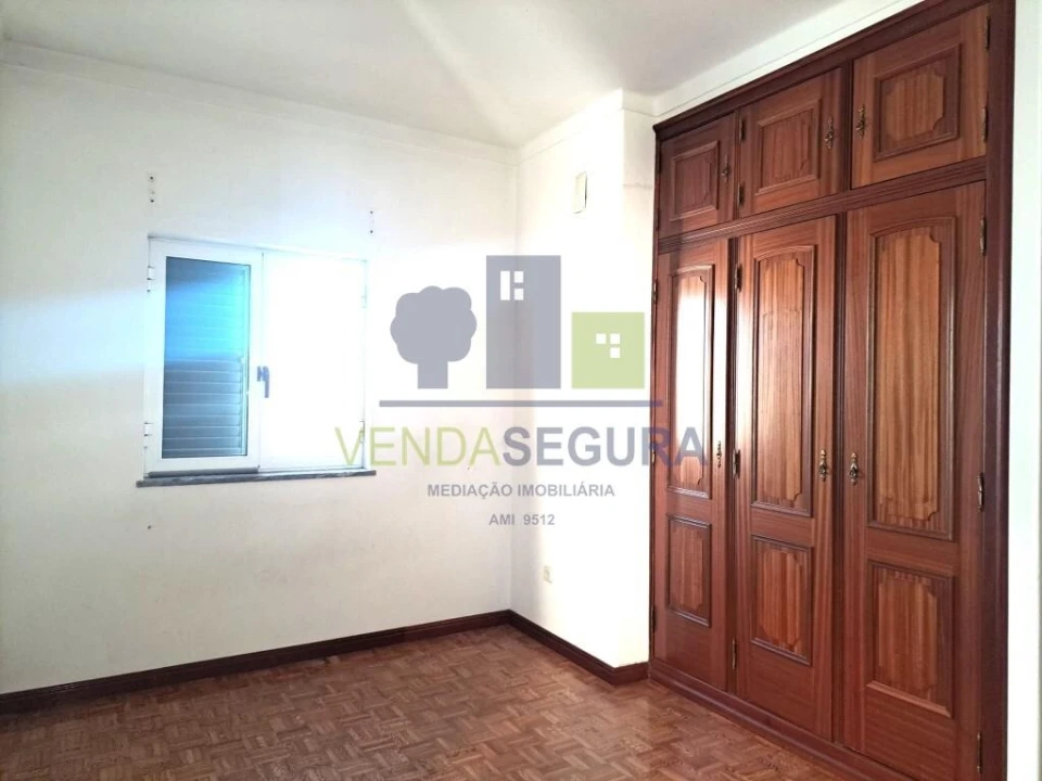 Moradia T4 para Venda em Vila Nova de São Bento e Vale de Vargo Foto 26