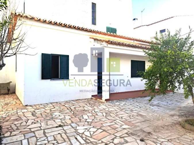 Moradia T4 para Venda em Vila Nova de São Bento e Vale de Vargo Foto 4