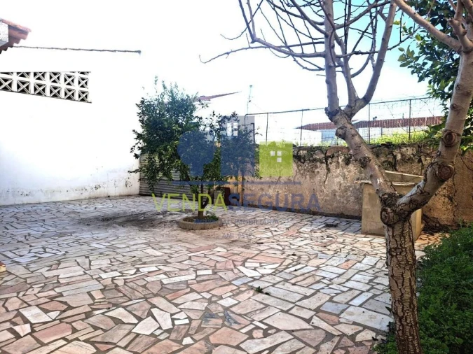 Moradia T4 para Venda em Vila Nova de São Bento e Vale de Vargo Foto 13