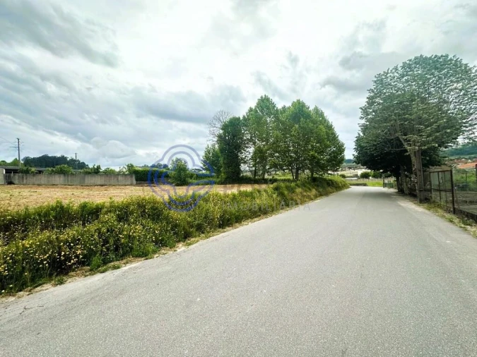 Terreno para Venda em Airães Foto 5