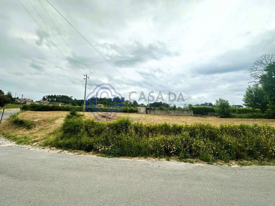 Terreno para Venda em Airães Foto 6